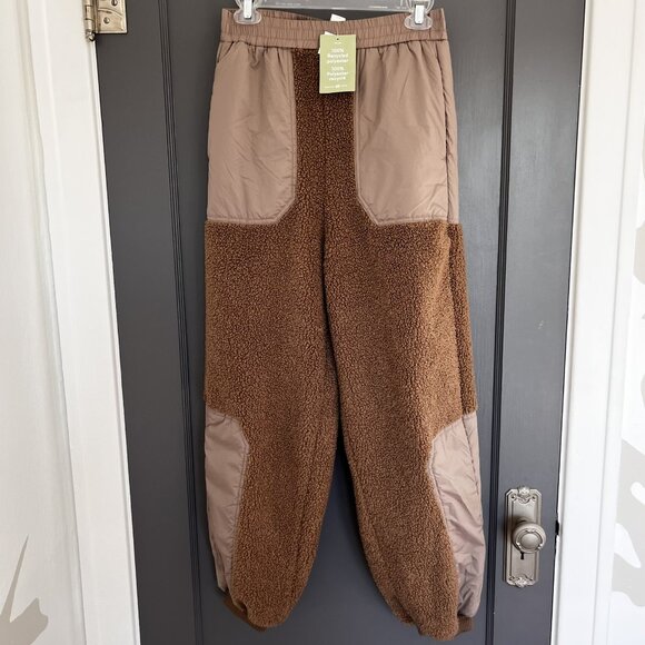 NWT H&M Block-Colored Teddy Joggers Women's Size Small S Tan Fleece High Waist - Picture 1 of 13